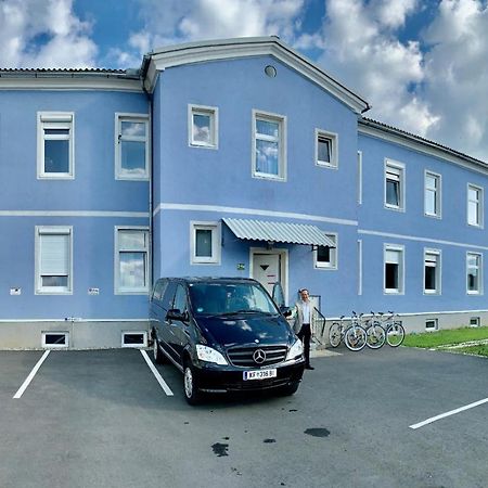 Abdalla Apartments Knittelfeld Luaran gambar