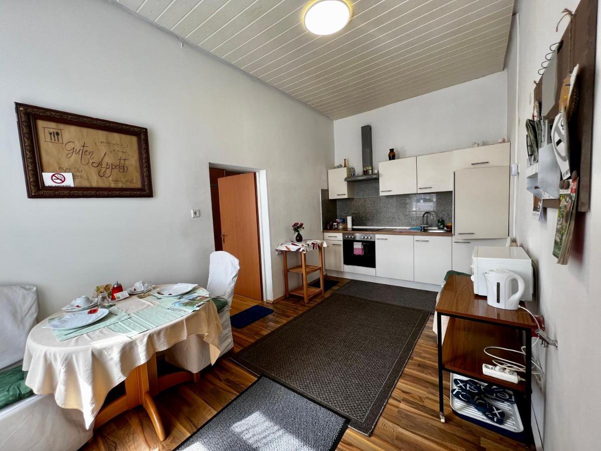 Abdalla Apartments Knittelfeld Luaran gambar