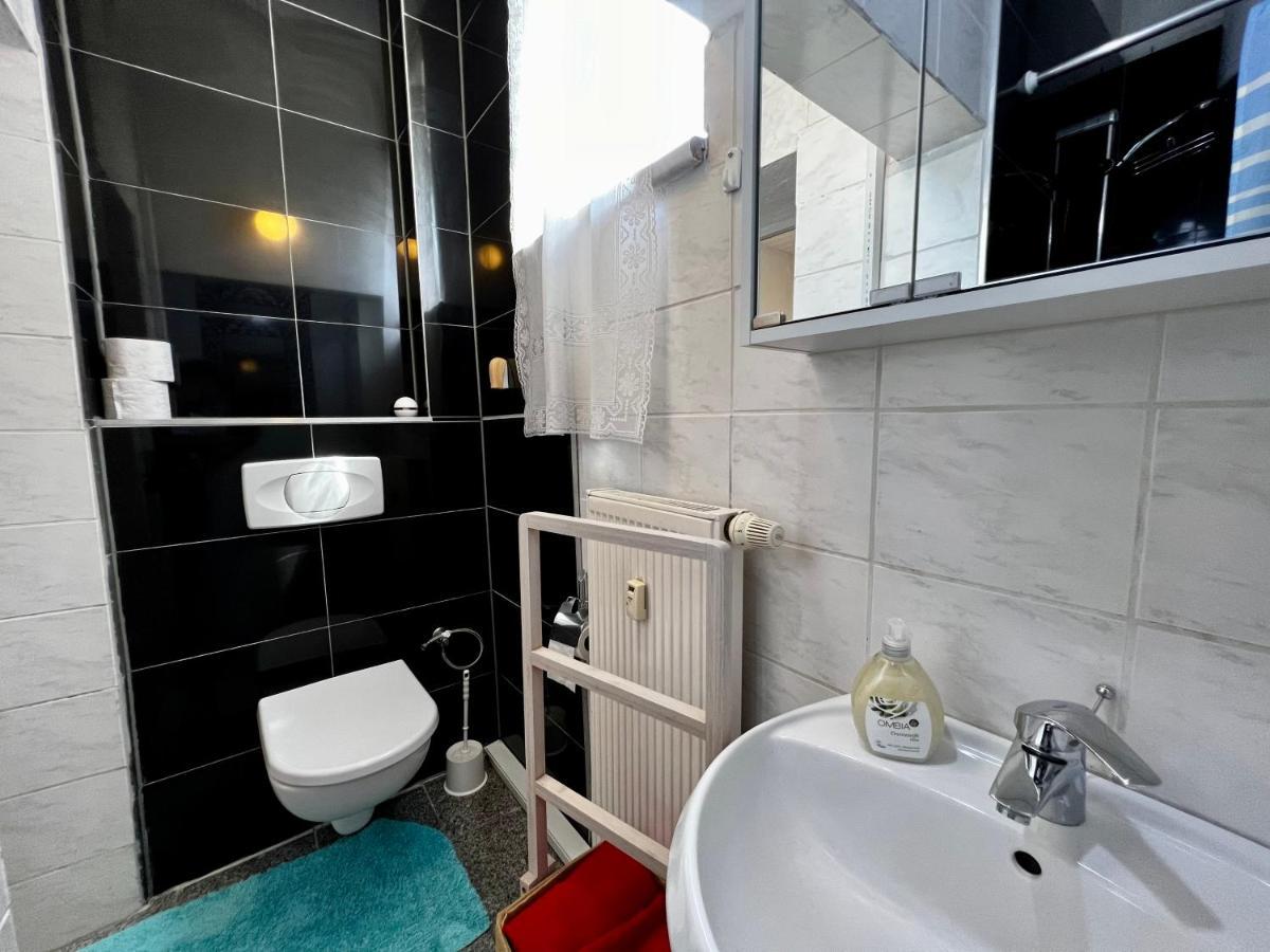 Abdalla Apartments Knittelfeld Luaran gambar