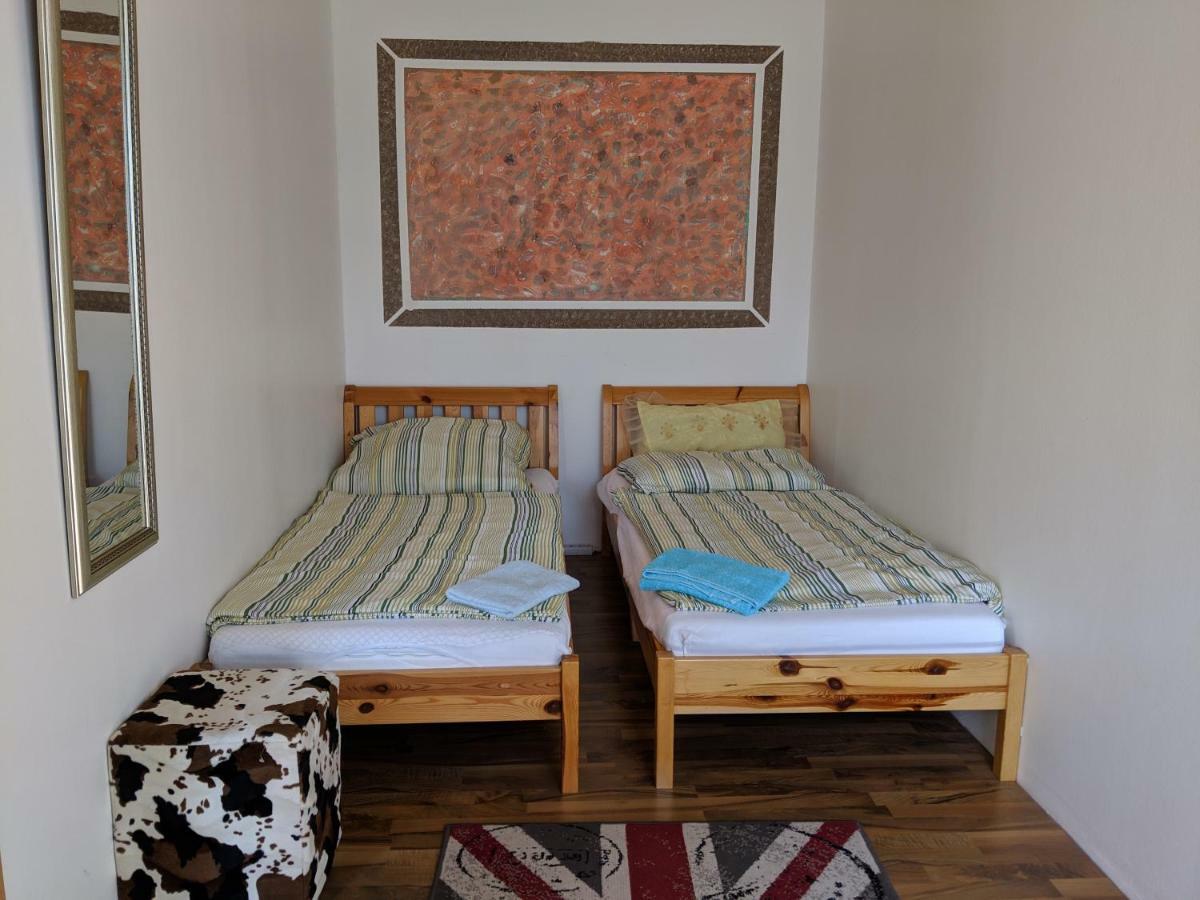 Abdalla Apartments Knittelfeld Luaran gambar